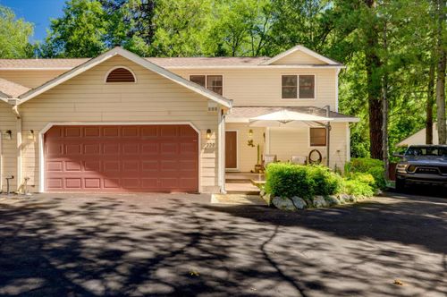336 Bridge Way, Nevada City, CA, 95959-3033 | Card Image
