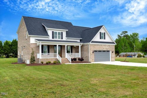 6415 Radio Tower Rd, Wilson, NC, 27893-7716 | Card Image