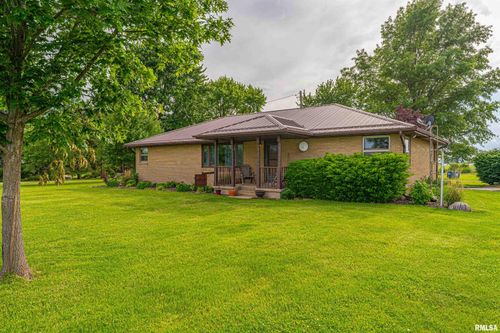 763 600th Ave, Elkhart, IL, 62634-6062 | Card Image