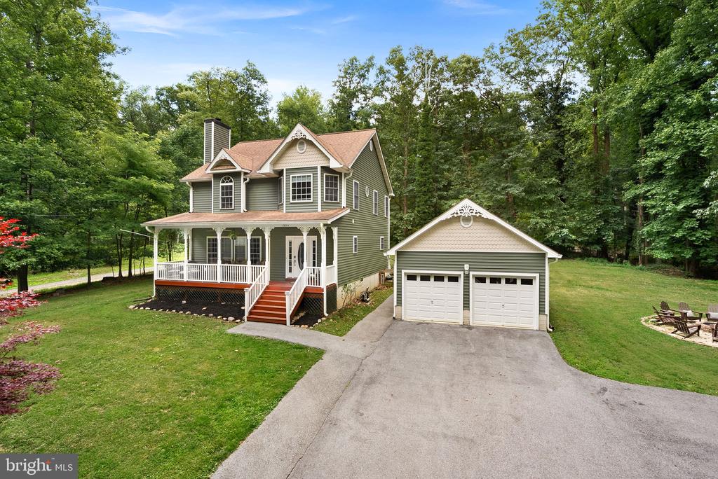 Residential in HARPERS FERRY 3