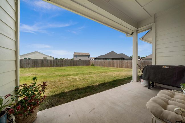 409 Meadows Ct, House other with 3 bedrooms, 3 bathrooms and null parking in Chandler TX | Image 46