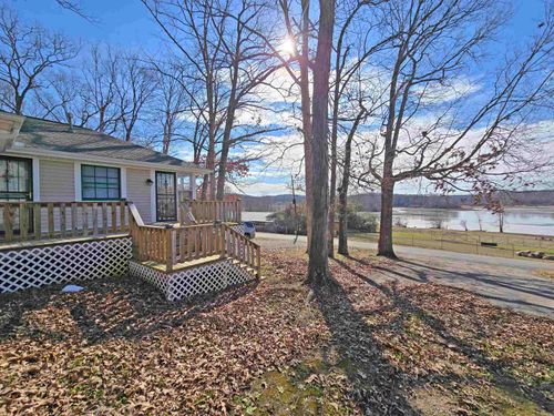 418 Lost Creek Boat Dock Rd, Decaturville, TN, 38329-5236 | Card Image