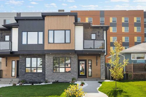 119 42 Ave Ne, Calgary, AB, T2E2N5 | Card Image