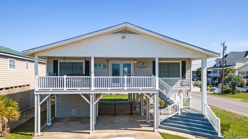 3307 Nixon St, North Myrtle Beach, SC, 29582-1850 | Card Image