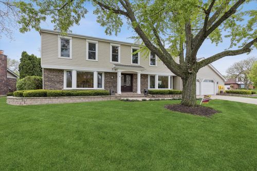 4115 Bristol Ct, Northbrook, IL, 60062-2130 | Card Image