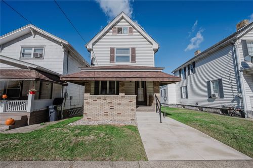 631 6th Ave, Ford City, PA, 16226-1040 | Card Image