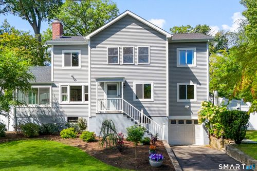 50 Cody Dr, Stamford, CT, 06905-3213 | Card Image