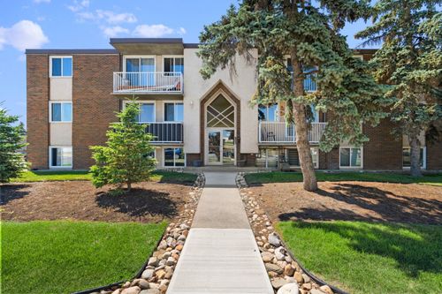 102-1143 37 Street Sw, Calgary, AB, T3C1S5 | Card Image