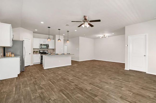 24630 Charlton Green Ln, House other with 4 bedrooms, 2 bathrooms and 3 parking in Spring TX | Image 14