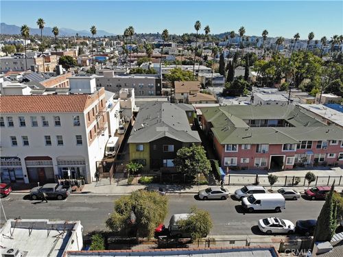 1646 N Harvard Blvd, Los Angeles, CA, 90027-5097 | Card Image