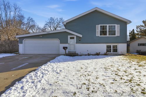 1963 Cascade Dr, Waukesha, WI, 53188-3154 | Card Image