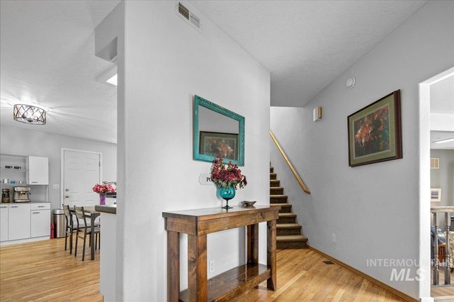 378 E Black Canyon Hwy, House other with 5 bedrooms, 2 bathrooms and null parking in Emmett ID | Image 10