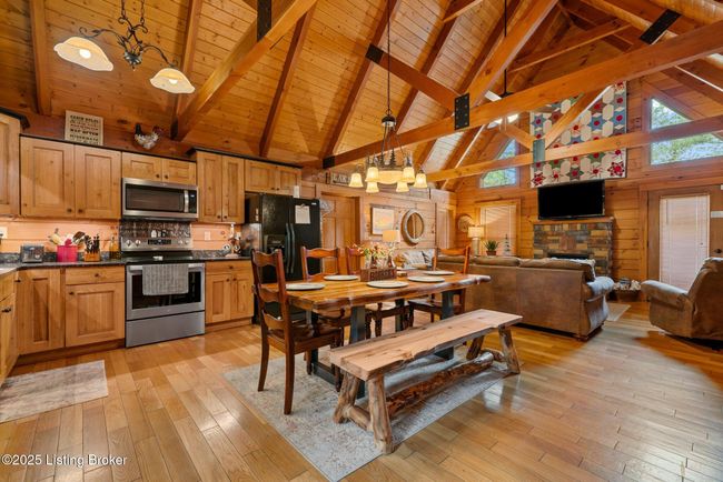 325 Marina Point Rd, House other with 2 bedrooms, 2 bathrooms and null parking in Falls Of Rough KY | Image 15