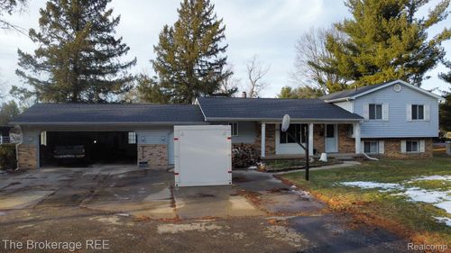 13405 Fagan Rd, Holly, MI, 48442-9710 | Card Image