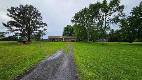 7433 Highway 48, Russellville, AL, 35654-9138 | Card Image