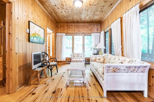 80 E Beach Rd, House other with 4 bedrooms, 2 bathrooms and 3 parking in Tiny ON | Image 16