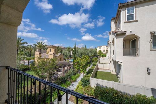 1606 San Sebastian, San Diego, CA, 92154-4159 | Card Image