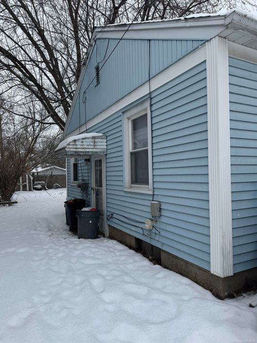 1629 Mershon Street, Saginaw, MI, 48602 | Card Image