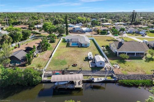 20580 Park Pl, ESTERO, FL, 33928-2519 | Card Image