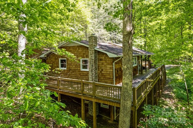 823 Turtle Creek Rd, House other with 3 bedrooms, 2 bathrooms and null parking in Sylva NC | Image 37