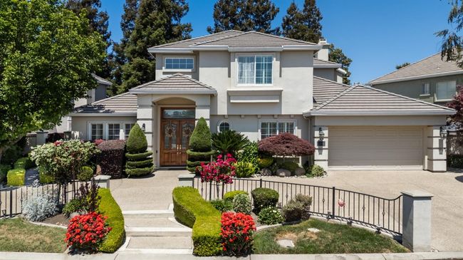 5036 Spanish Bay Circle, House other with 4 bedrooms, 3 bathrooms and null parking in Stockton CA | Image 4