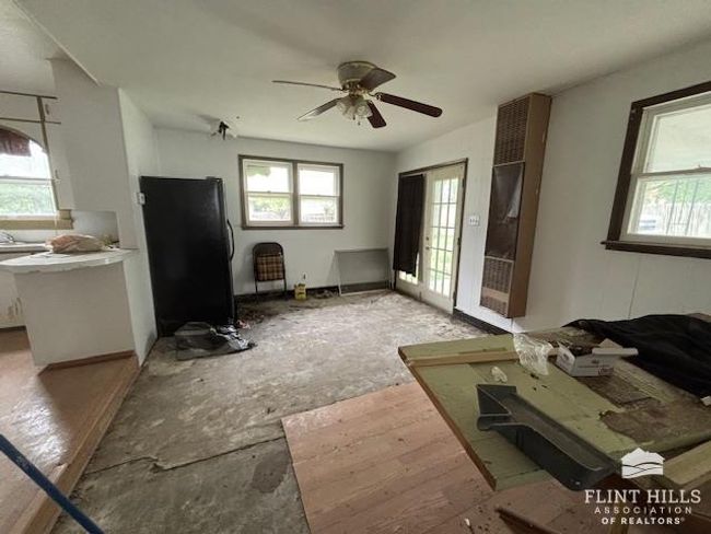 202 S A St, House other with 2 bedrooms, 1 bathrooms and null parking in Herington KS | Image 11