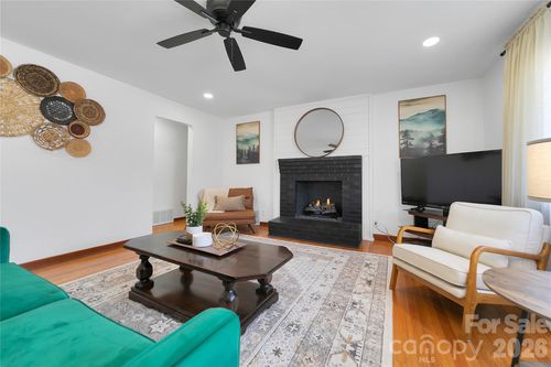 112 Allison Rd, Brevard, NC, 28712-3002 | Card Image