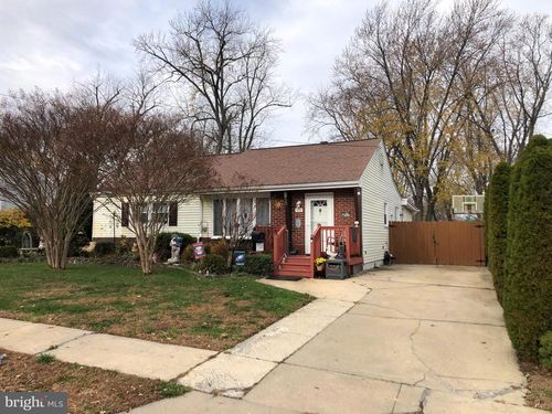 215 Cornell Ave, STRATFORD, NJ, 08084-1121 | Card Image