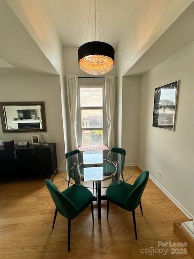 1109 E Morehead St, Condo with 2 bedrooms, 2 bathrooms and null parking in Charlotte NC | Image 5