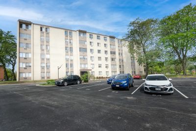 503 - 9725 S Karlov Avenue, Condo with 1 bedrooms, 1 bathrooms and 1 parking in Oak Lawn IL | Image 1