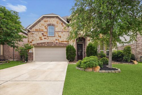 10910 Sarah Bluff Ln, Cypress, TX, 77433-5274 | Card Image