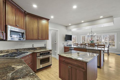 155 Prairie Avenue, Prairie Du Sac, WI, 53578 | Card Image