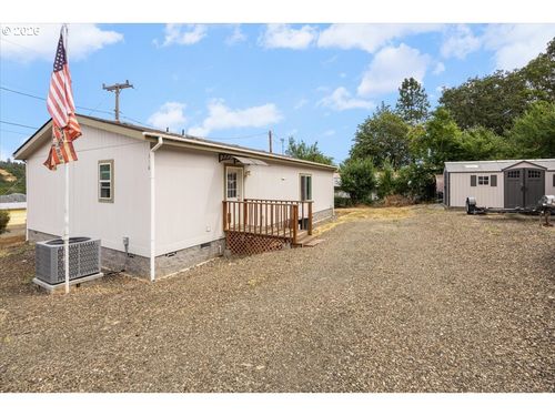 316 Wells Rd, Oakland, OR, 97462-9693 | Card Image