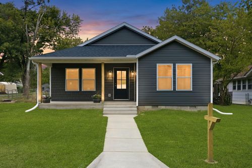915 S. Hudson Ave, Aurora, MO, 65605 | Card Image