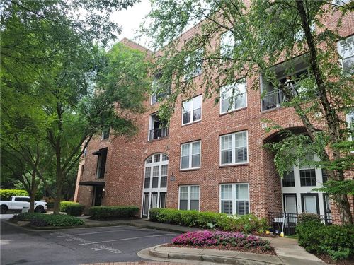 6202-600 Brickworks Cir Ne, Atlanta, GA, 30307 | Card Image