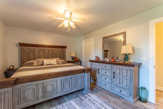 165 Cromwell St, House other with 3 bedrooms, 2 bathrooms and null parking in Savannah TN | Image 11