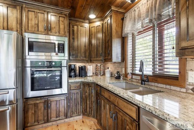 3568 S Beaver Springs Rd, House other with 3 bedrooms, 2 bathrooms and 6 parking in Island Park ID | Image 13
