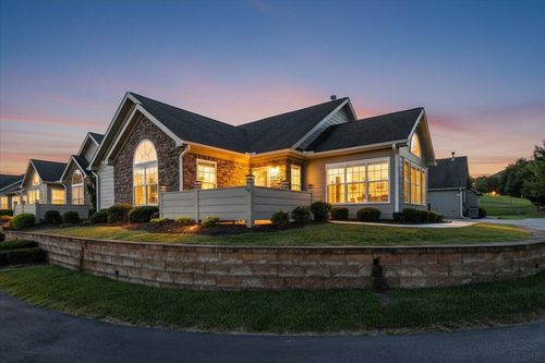 5516 Orchard Villas Cir, Roanoke, VA, 24019-6156 | Card Image