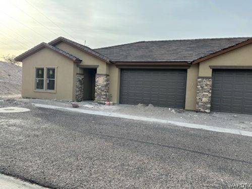 1371 Harker Ct, Bullhead City, AZ, 86429-4502 | Card Image