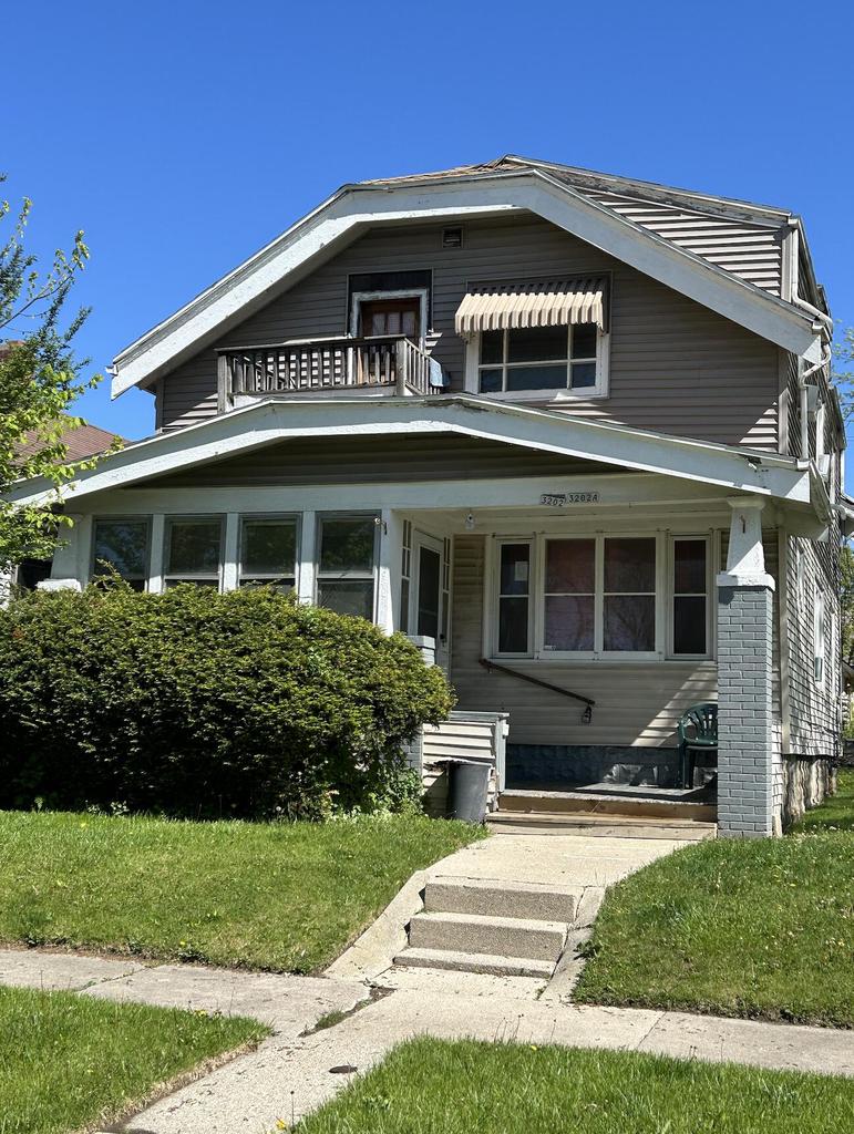 Fairmount Ave, Milwaukee, WI 53209