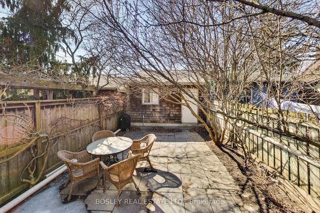282 Crawford St, House attached with 5 bedrooms, 4 bathrooms and 1 parking in Toronto ON | Image 40