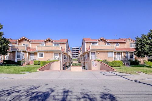 e-331 Genoa St, Monrovia, CA, 91016-4586 | Card Image
