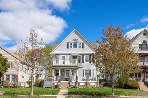 2-979 South St, Boston, MA, 02131-2310 | Card Image