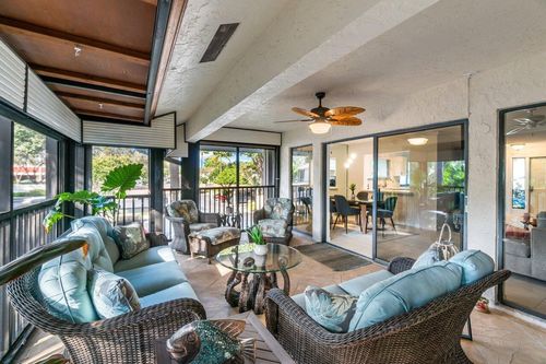 2050-50 Pelican Pointe Dr, Delray Beach, FL, 33483-8046 | Card Image