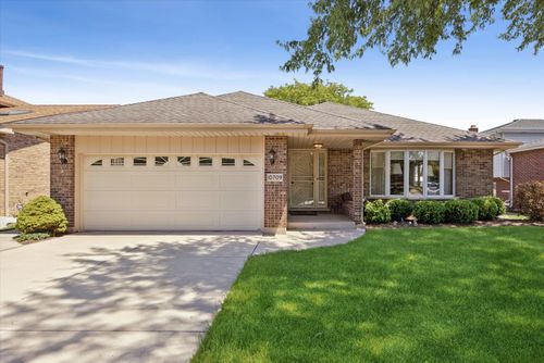10709 S Washington St, Oak Lawn, IL, 60453-5026 | Card Image