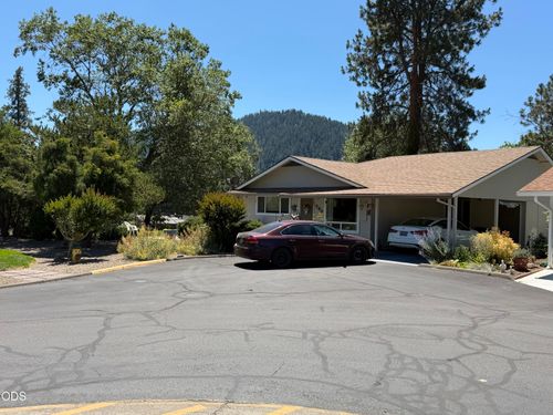 703 Brookside Cir, Rogue River, OR, 97537-9511 | Card Image