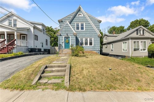 108 High St, Syracuse, NY, 13208-2218 | Card Image