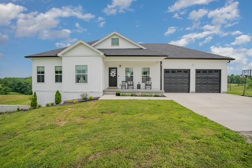 1462 Cat Ridge Rd, Waddy, KY, 40076-6183 | Card Image