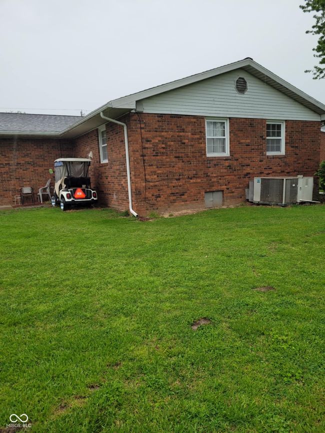 170 N Nix Ave, House other with 4 bedrooms, 2 bathrooms and null parking in Poseyville IN | Image 21