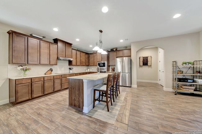 211 Comal Run, House other with 3 bedrooms, 4 bathrooms and null parking in Bulverde TX | Image 15